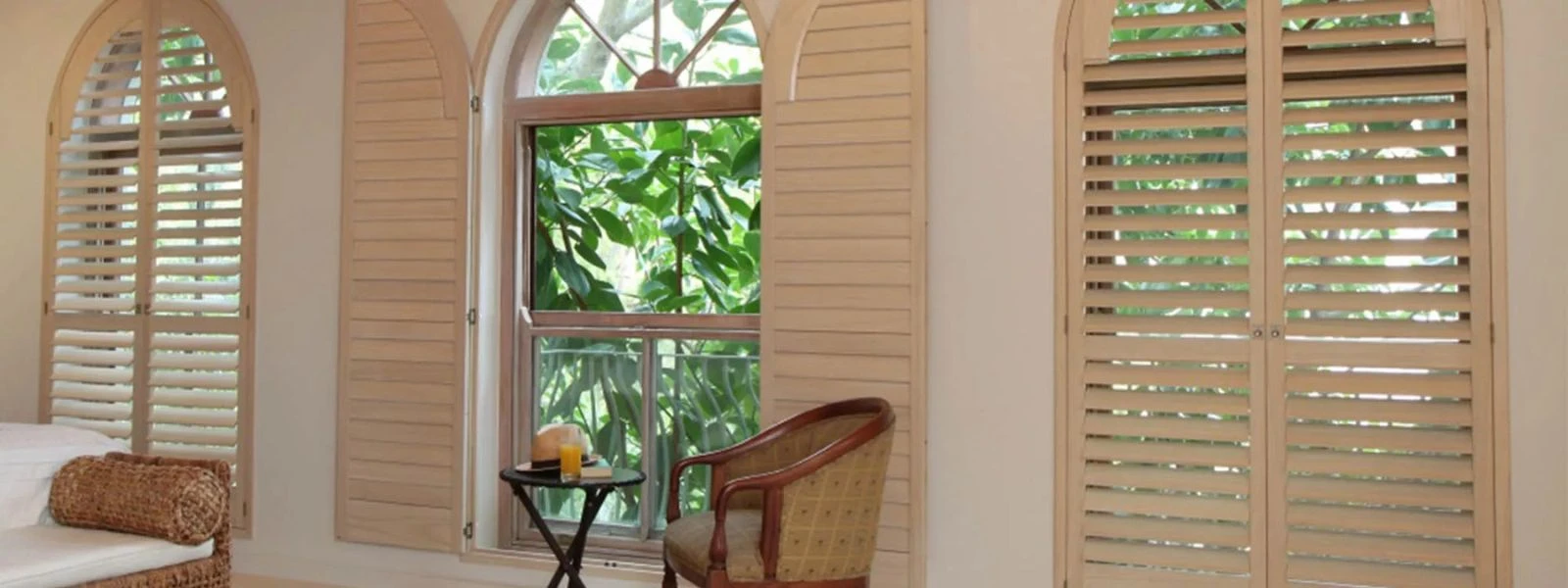 Bedroom Shutters IMG1